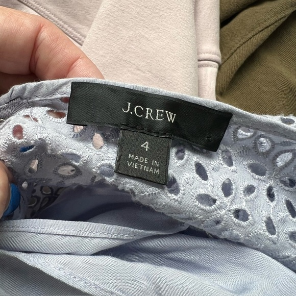 J Crew V-back puff-sleeve eyelet top Lilac Purple Cottage core romantic blouse - Picture 3 of 6